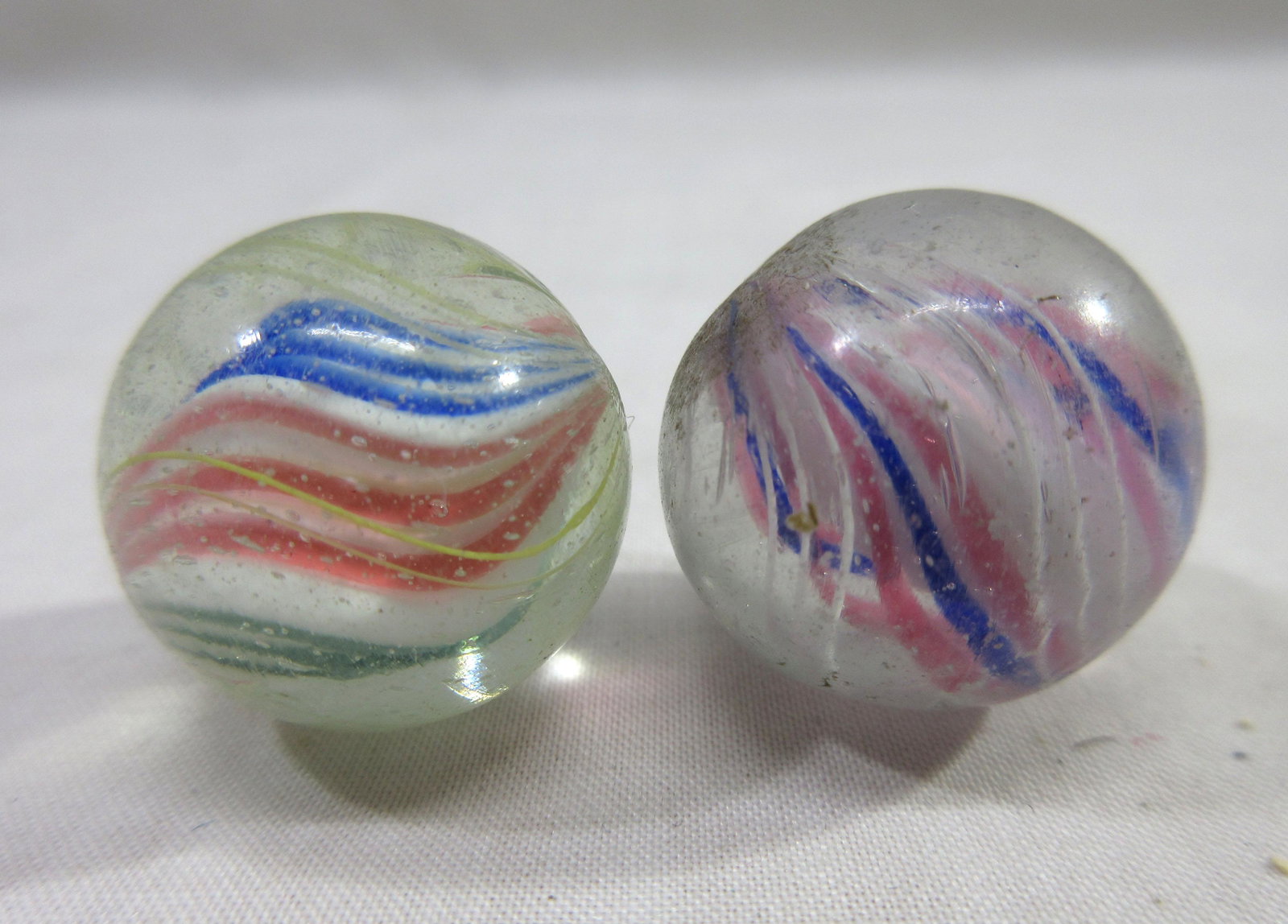 (2) 3/4" German Swirl Marbles: 3/4"