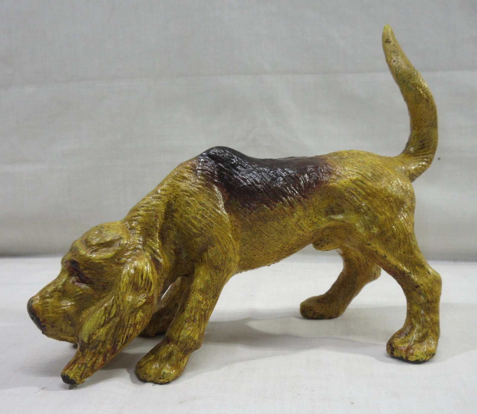 Cast Iron Dog Door Stop: 4"T x 8"L
