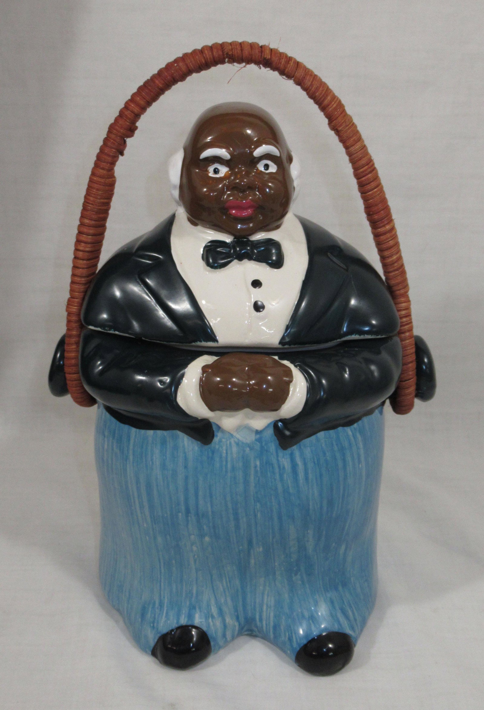 Modern Black Americana Cracker/Cookie Jar: 10"T x 7"W