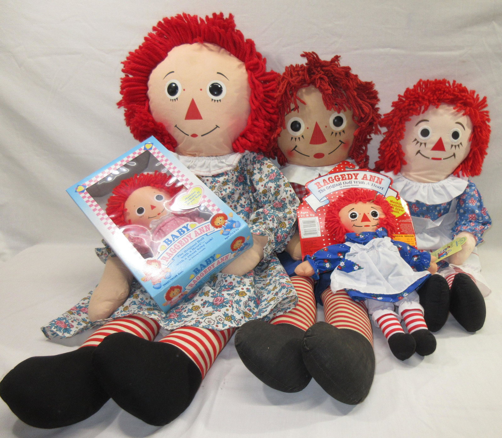 5 Raggedy Ann Dolls N.O.S.: 8"T - 35"T