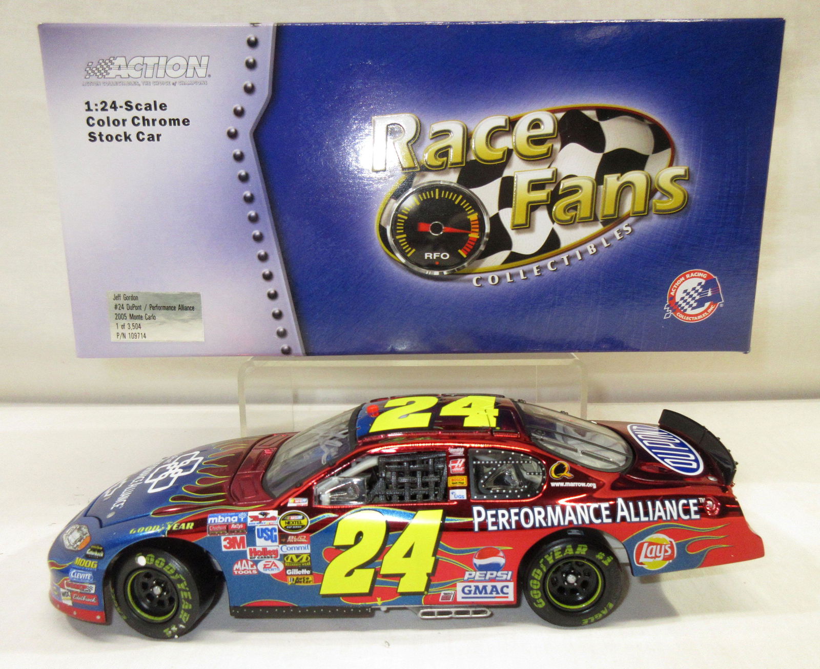 NASCAR 1:24 Car Jeff Gordon 2003, Signed: #24 DuPont/Performance Alliance