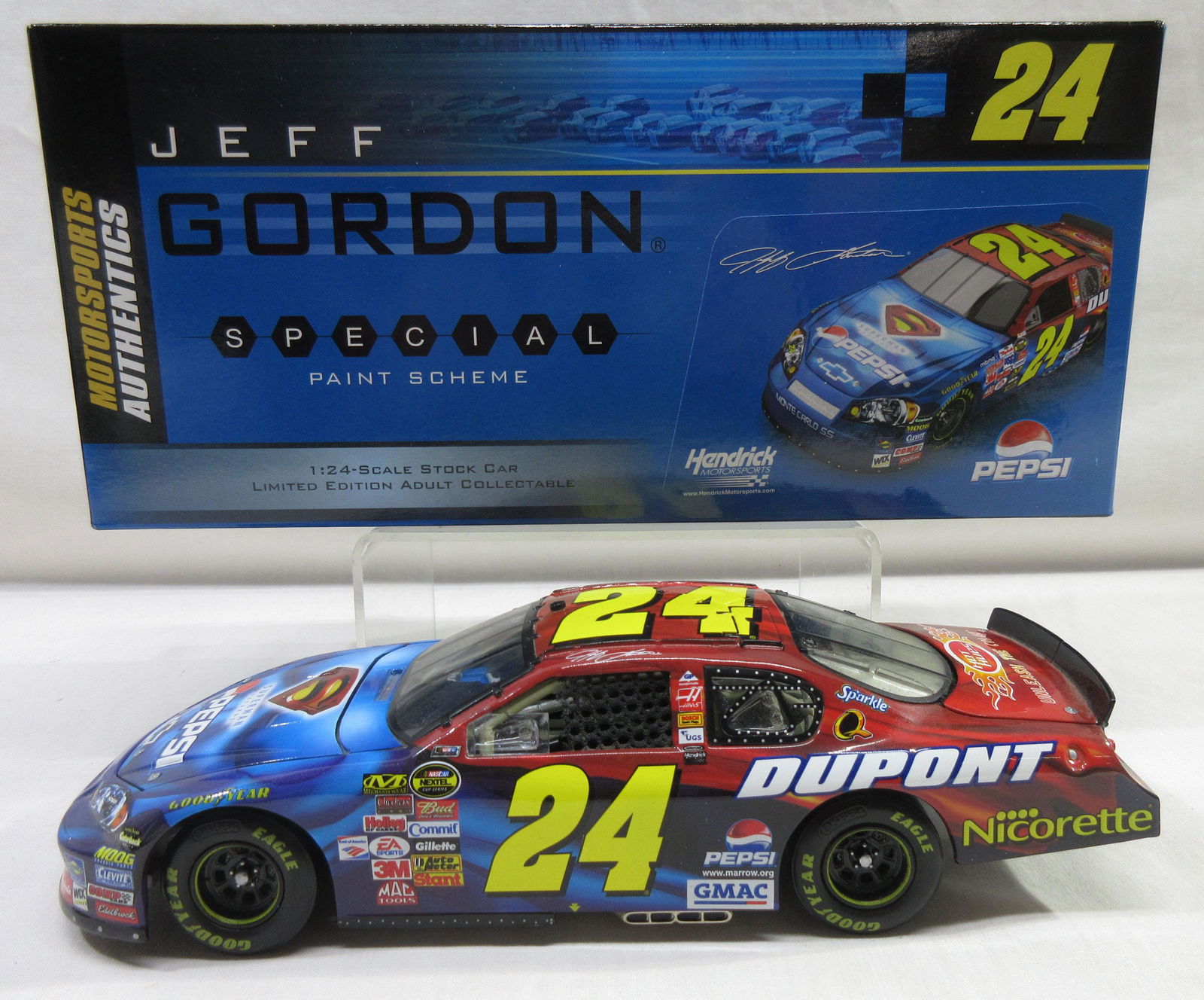 NASCAR 1:24 Car Jeff Gordon 2006: #24 Pepsi/Superman Returns