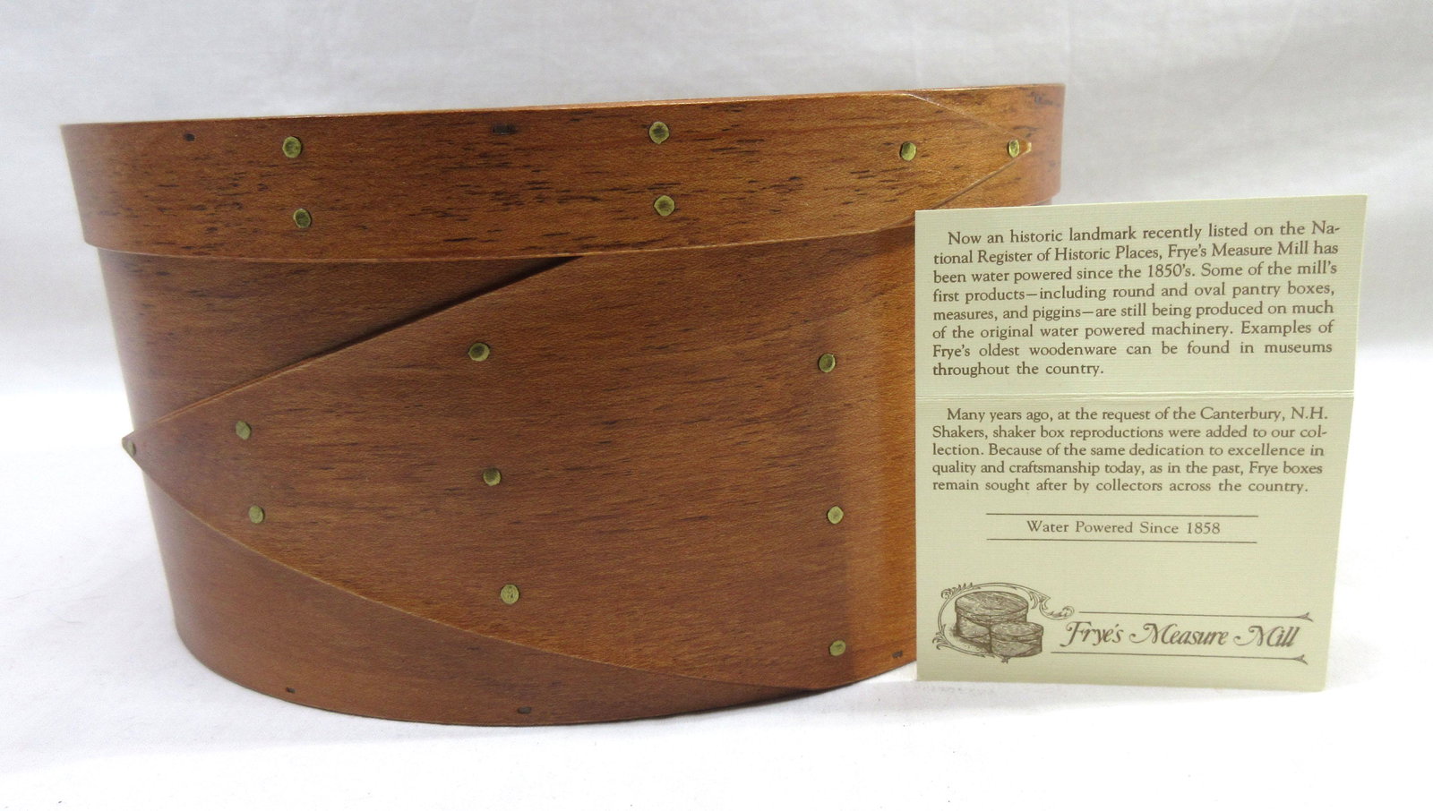 Frye's Mill Shaker Box: 4"T x 8 1/4" x 7"