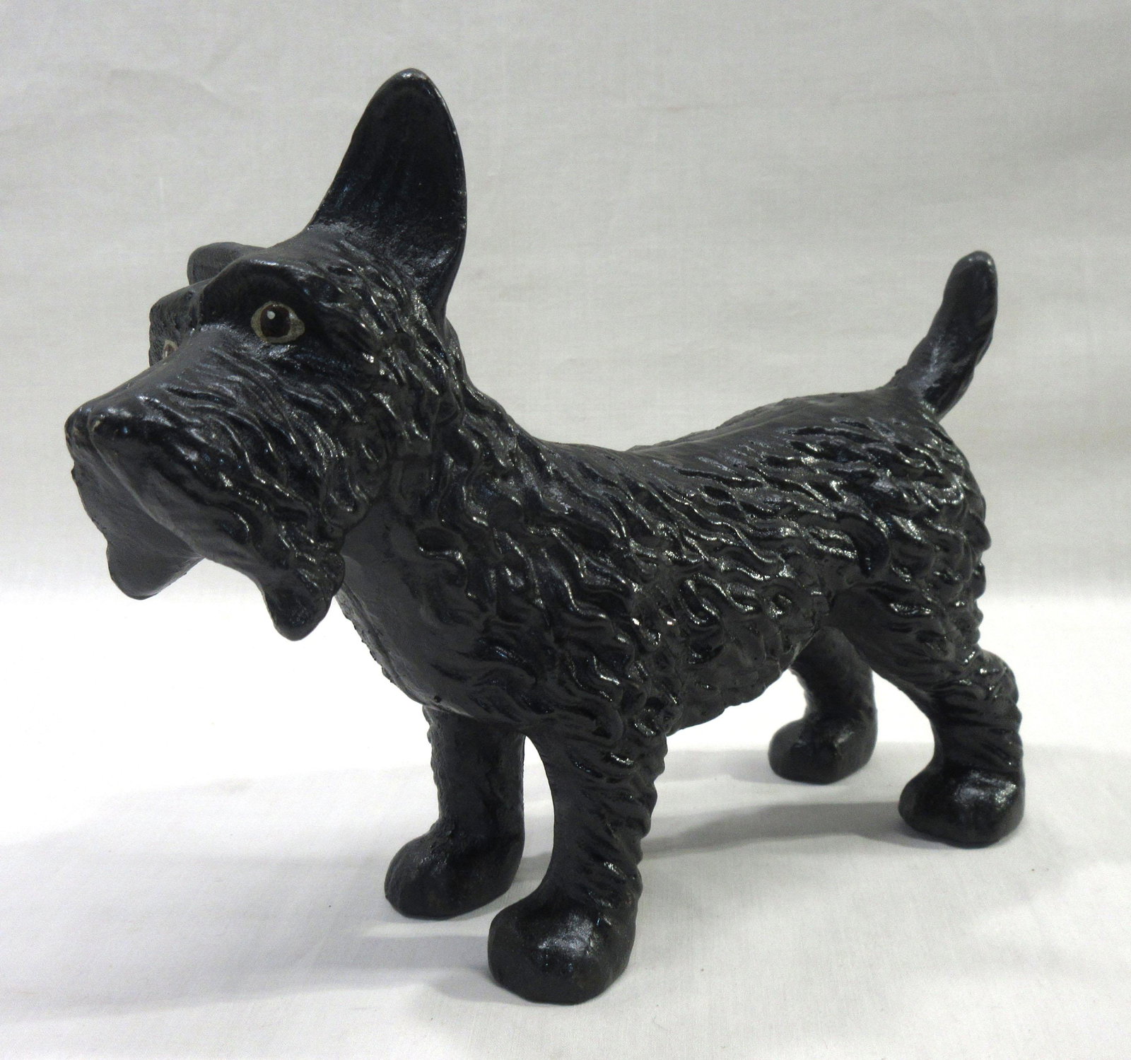 Cast Iron Scotty Door Stop: 6 1/2"T x 8 3/8"L