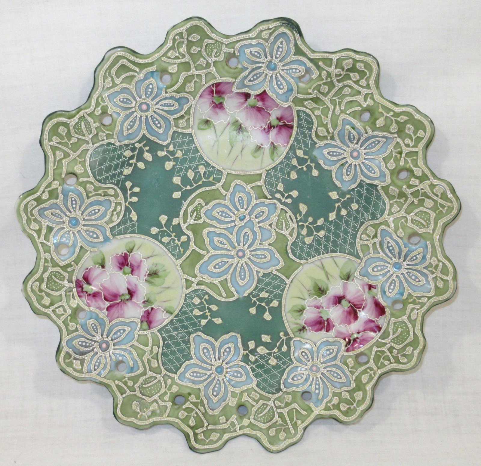 Nippon Moriage Plate: 10 3/4"