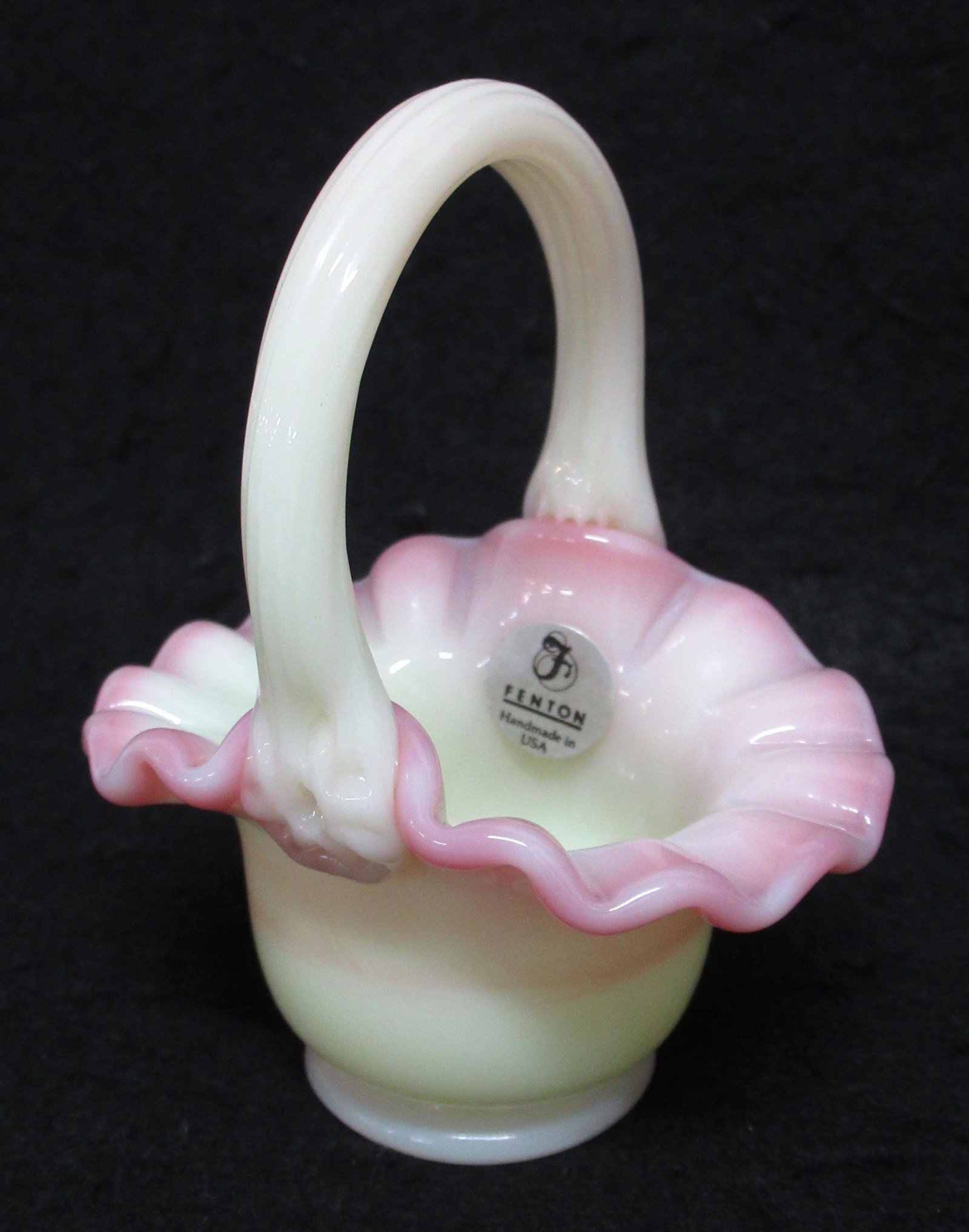 Fenton Burmese Basket: 4 1/2"T x 3 3/8" x 2 3/4"