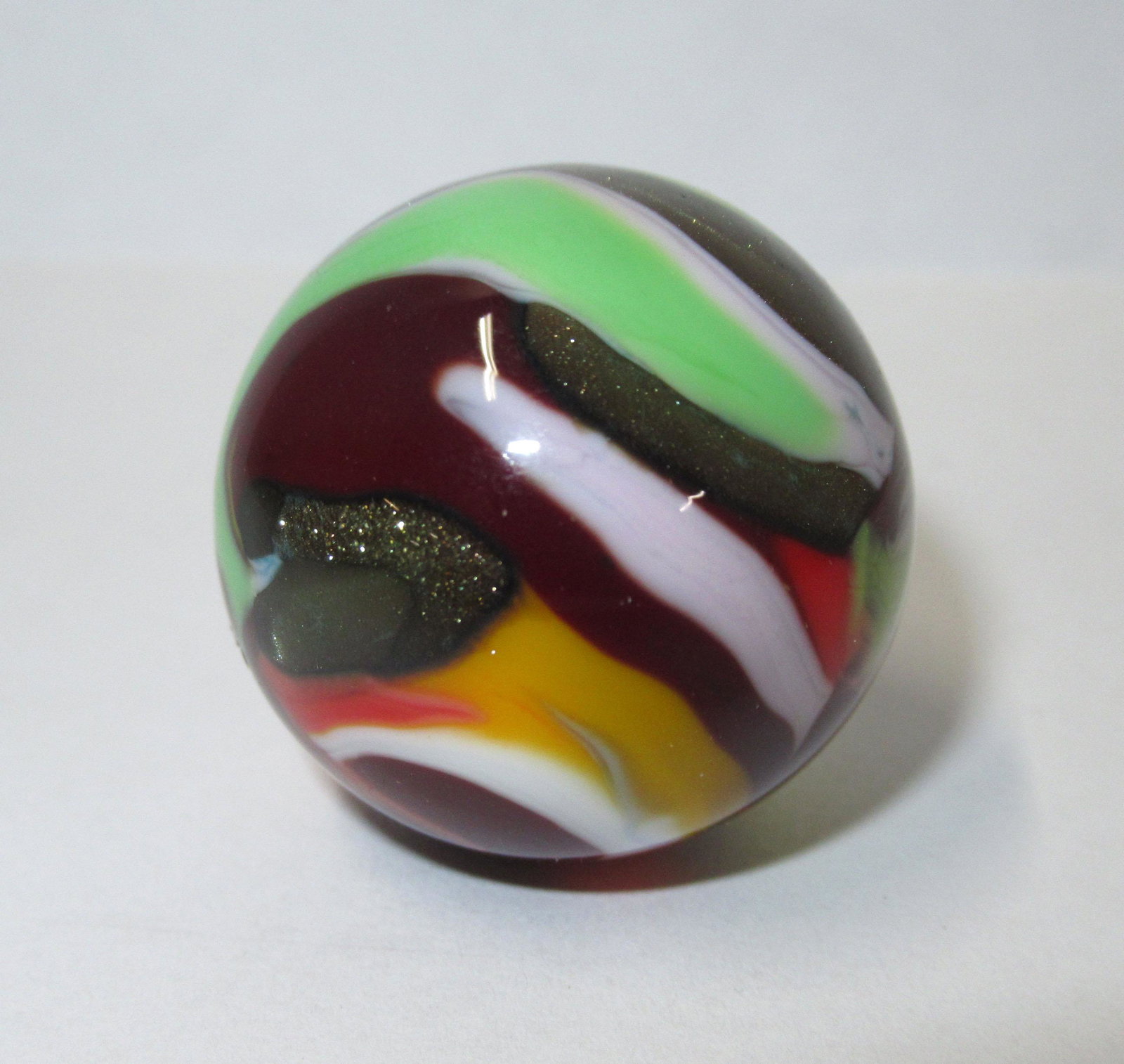 1 1/8" Handmade Multi Color Marble: 1 1/8"