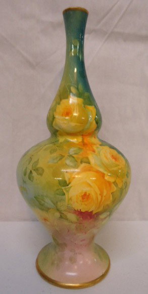 HP Royal Bonn Gourd Vase: 11"