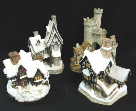 David Winter Christmas Houses Plus 2 Others: 5 1/2" to 8 1/2"