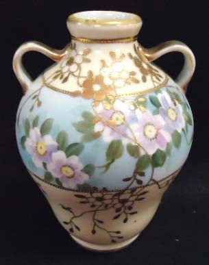 HP Nippon Vase: 6 1/4"