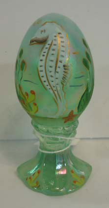 Fenton Egg: 4" Tall