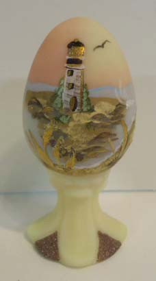 Fenton Burmese H.P. Egg: 4"