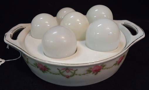 H.P. Austria Egg Server: 8"