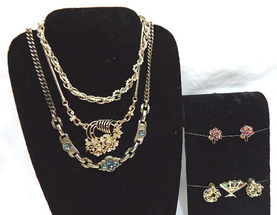 Vintage Barclay Jewelry Lot: 6 pcs. Barclay Jewelry, all goldtone, to inc. a twisted pearl choker & earring set, a lovely prong set rhinestone necklace, a smokey blue rhinestone necklace, , a prong set rhinestone fan pin, purple 
