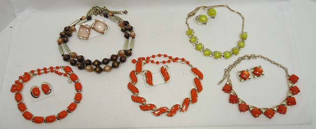 5 Coro Thermoset & Moonglow Necklace Sets: 5 Coro Thermoset and moonglow chokers with matching earrings, 3 orange, 1 brown and 1 yellow with rhinestones