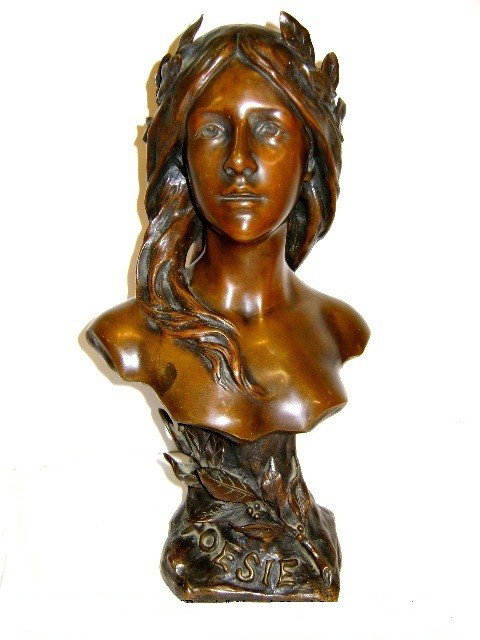 Art Nouveau Bronze "Poesie": Artist signed: Henri Godet, 1853 Societe Des Bronzes De Paris. Beautiful patina. Condition very good. H. 15 1/4''