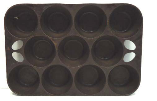 Griswold Cast Iron Popover pan: 11"- No. 10