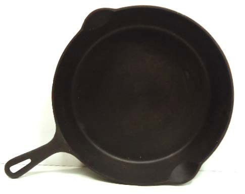 Griswold Skillet No. 10: No. 10