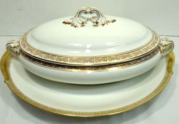 Limoges Tray & Booths Tureen: 13" x 12"