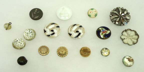 Various Vict. Buttons: Antique Porcelain, Paper Weight, Mirrored, Intaglio 17pc 10mm - 16mm