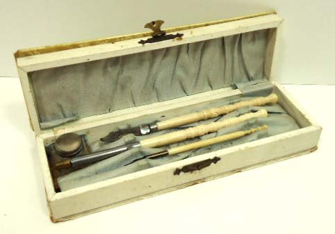 Boxed Pre-Bnd Ivory/ Bone Antiq. Pen Set: 4 Pc. Carved