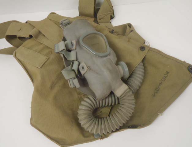 WWII U.S Army Gasmask: WWII
