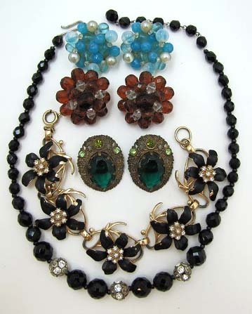 5 Pc. Vtg. Western Germany Jewelry: Inc. 16" Faceted Black Glass Choker w/ rhinestone rhondells, 8" Black Enameled & Rhinestone Floral Bracelet. 2 Pr.'s Cluster Bead Glass Earrings & 1 Pr. Green Faceted Glass Earrings.