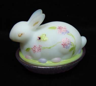 Fenton Bunny On Nest: 4" - " Spring Finery" Artist Sgnd.