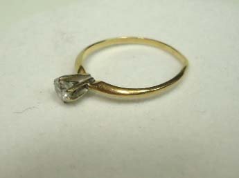 Vtg Solitaire Diamond Ring: Size 7 Mkd 1/3 14kt Gold Band w/ 5mm Solitaire Diamond
