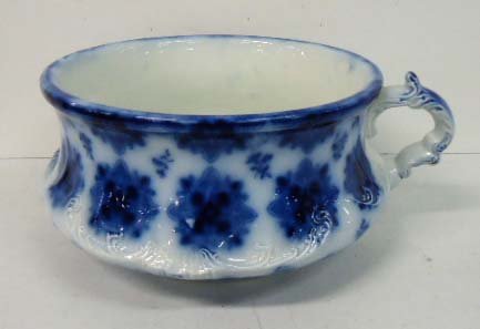 Flow Blue Vict, Chamber Pot: 4 3/4" T x 10 1/4" L