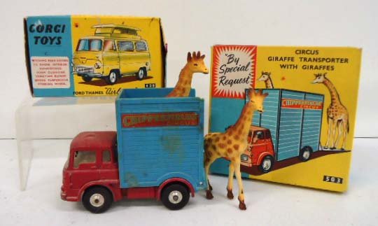 Corgi Circus Giraffe Transport NIB: Plus Ford Caravan Box Only 4"Box