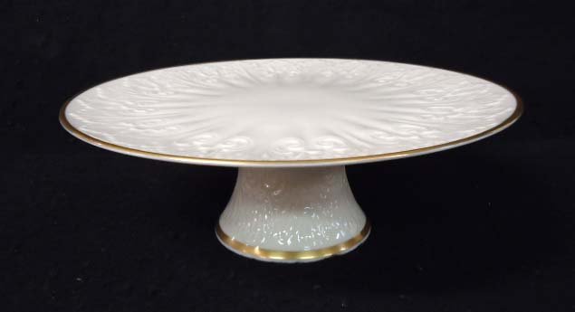 Lenox Cake Stand: 4 1/2" T x 12 1/2" W