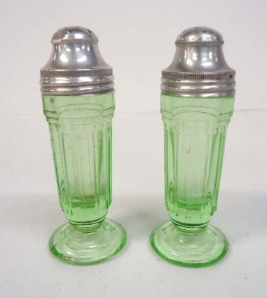 New Century Slat & Pepper: Green 4"