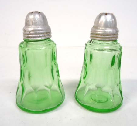 Green Hex Optic Slat & Pepper: 3 1/2"