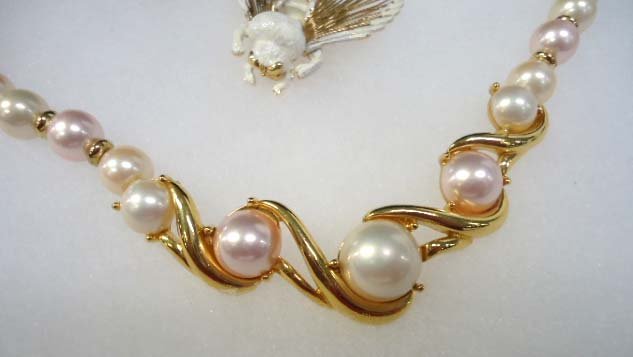5 pc. TRIFARI, NAPIER, MONET Jewelry - 3