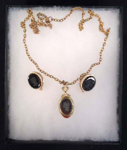 Vtg Hematite Intaglio Cameo Jewelry: 1 1/2" Hematite Cameo on 24" Link Chain & 1" Intaglio Black Glass Cameo Earrings.