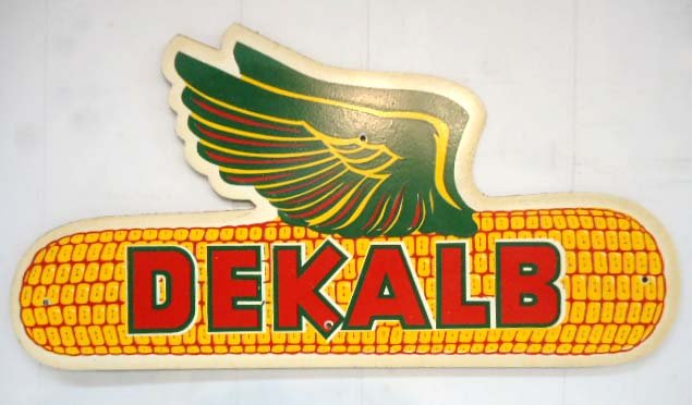 Dekalb Corn Adv Sign: 31 1/4"L x 16 1/8"T