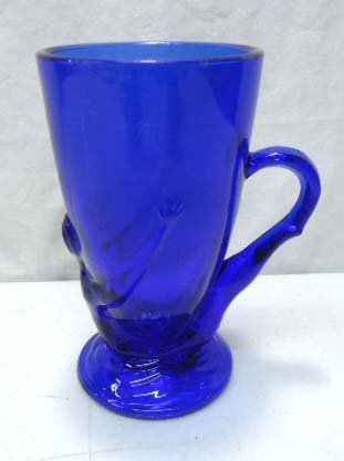 Nude Bottoms Up Mug: 5 1/4"T