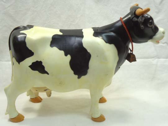 Plastic Cow Toy: General Mills 10 1/2"T x 14"L