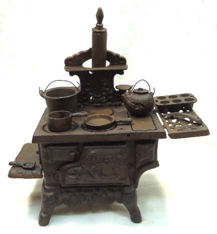 Childs CI Wood Cook Stove: 12 1/2"T x 12 1/2"W x 6"D