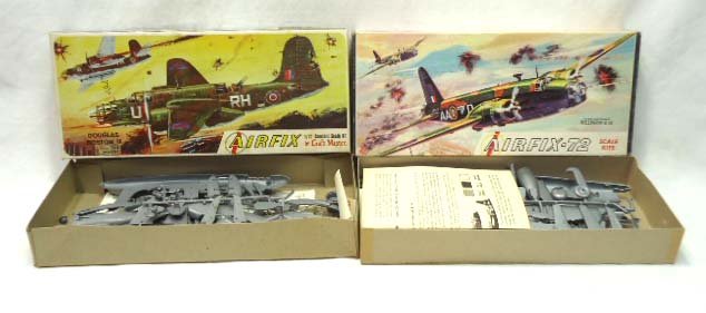 2 Airfix 1:72 Model Kits NIB: Douglas Boston III & Vickers Armstrong Wellington Boxes are 11 1/2" x 5"