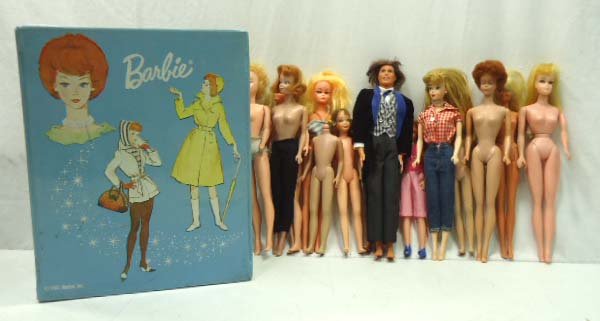Barbie Case & Doll Lot: 13" x 7" x 10 1/2" Case