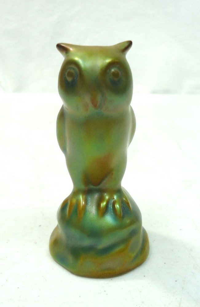 Zsolnay Owl: 3"T x 1 1/2"W