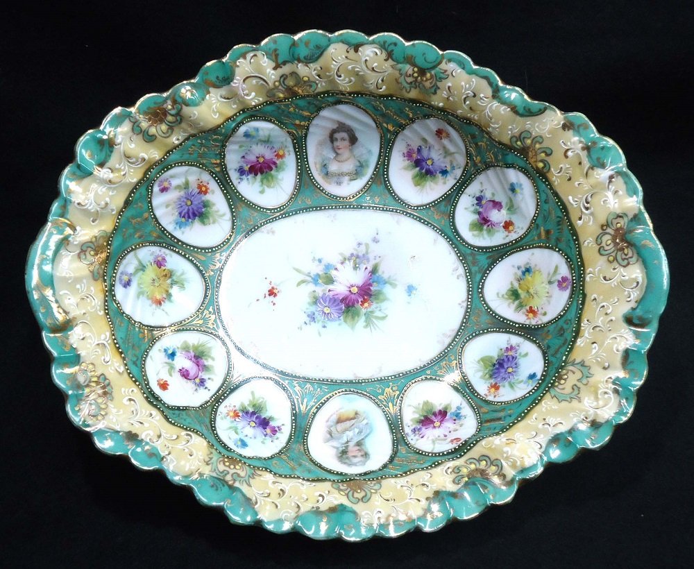 HP Portrait Bowl Nippon?: 11 1/4" x 9" x 2 3/4"