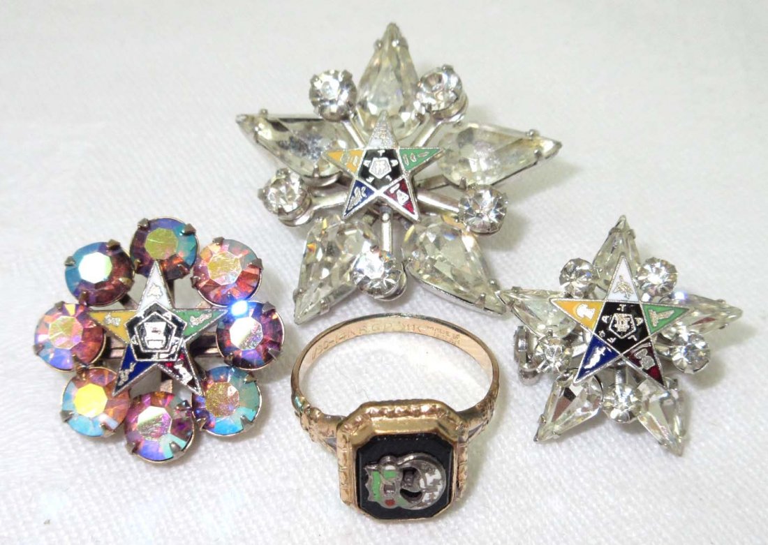 Masonic Ring & Rhin.Pin's: Inc. 7 3/4" 14Kt G.F.'d Ring, (3) 7/8" & 1 3/8" Rhinestone & AB Pin's