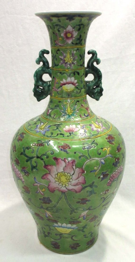 Old Oriental Vase (1 of 5)