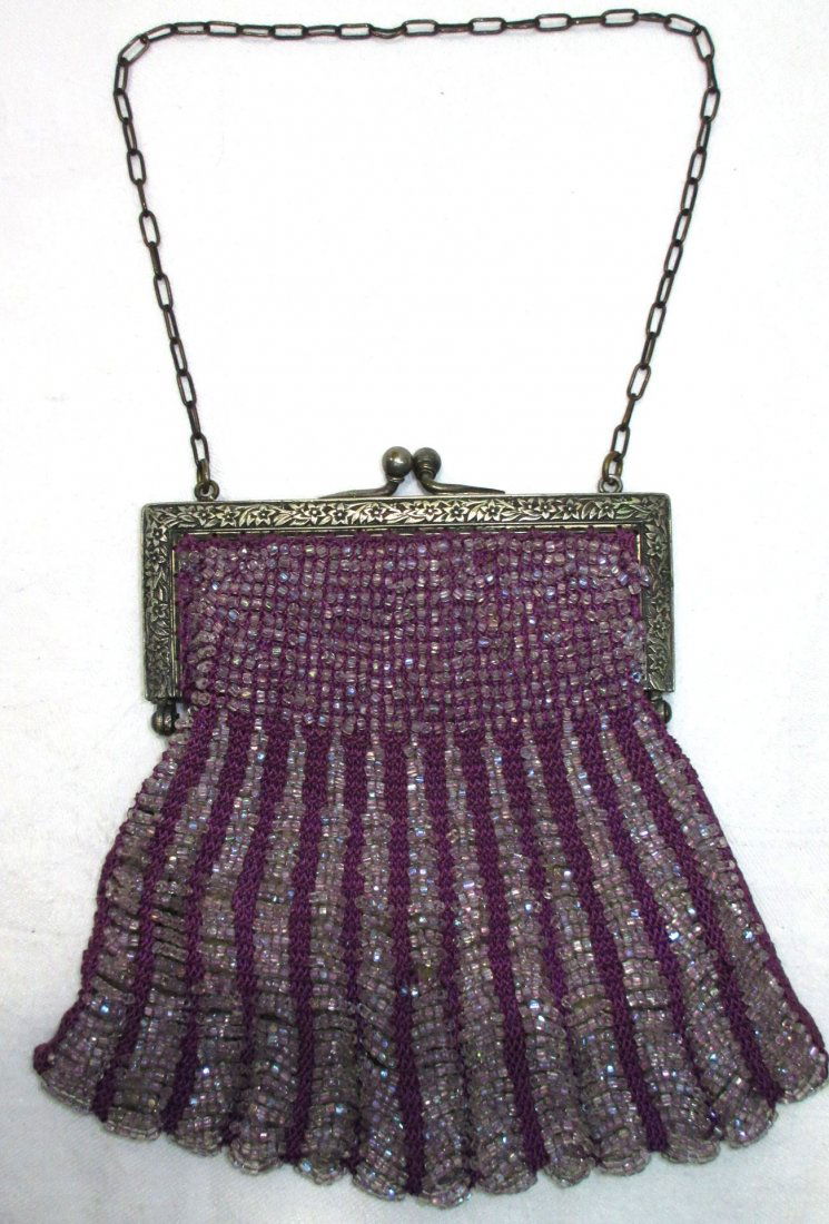 Early 1910-15 Amethyst Glass Bead Swag Purse (1 of 5)