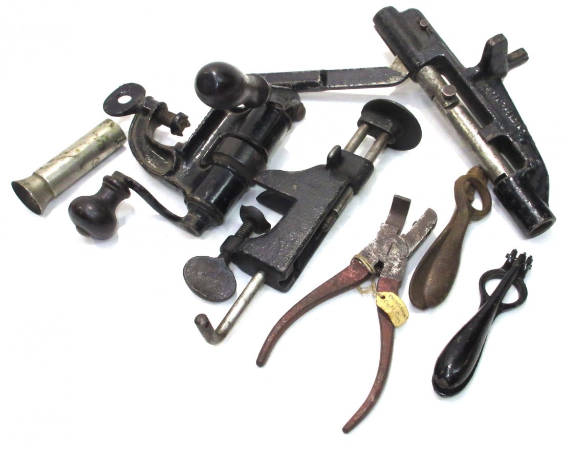 Lot of Antique Shotshell Reloading Tools (1 of 5)