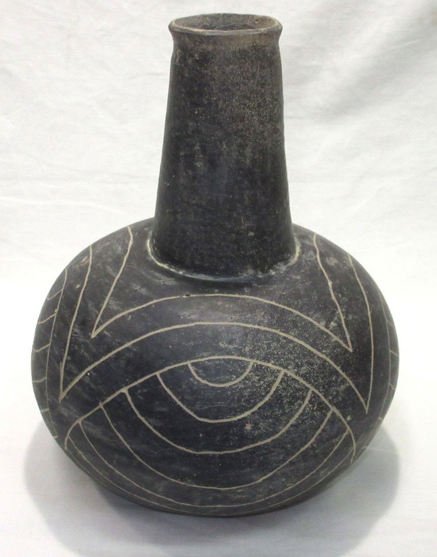 Incised Indian Water Bottle (1 of 3)