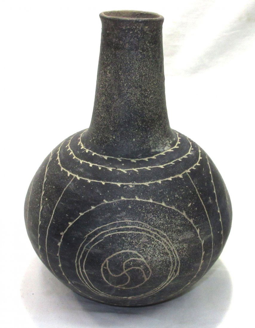 Incised Indian Water Bottle (1 of 3)